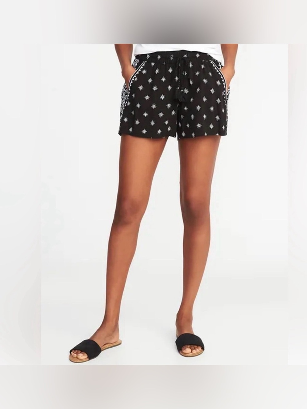 Old Navy Black Drawstring Printed Athletic Shorts